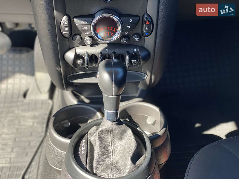 Внедорожник / Кроссовер MINI Countryman 2015 в Киеве фото 12 Внедорожник / Кроссовер MINI Countryman 2015 в Киеве