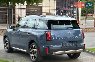 Внедорожник / Кроссовер MINI Countryman 2024 в 