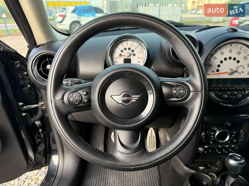 Внедорожник / Кроссовер MINI Countryman 2013 в Коломые фото 32 Внедорожник / Кроссовер MINI Countryman 2013 в Коломые