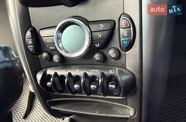 Позашляховик / Кросовер MINI Countryman 2013 в  фото 37 Позашляховик / Кросовер MINI Countryman 2013 в