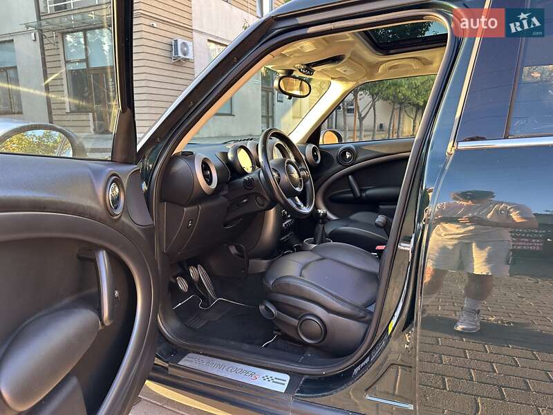 Позашляховик / Кросовер MINI Countryman 2012 в Ужгороді фото 29 Позашляховик / Кросовер MINI Countryman 2012 в Ужгороді