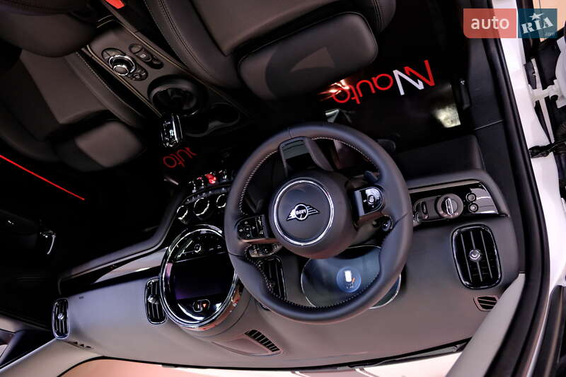 Внедорожник / Кроссовер MINI Countryman 2023 в Одессе