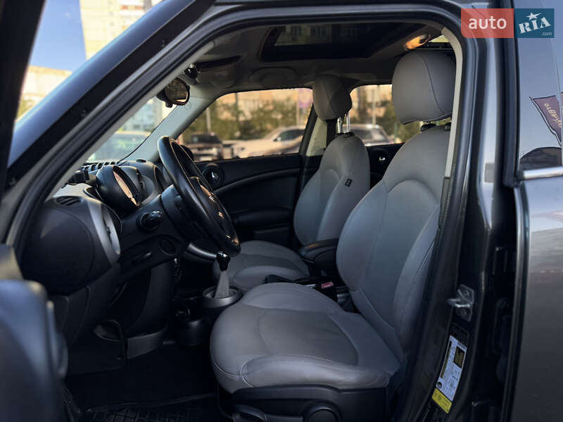 Позашляховик / Кросовер MINI Countryman 2012 в Києві фото 16 Позашляховик / Кросовер MINI Countryman 2012 в Києві