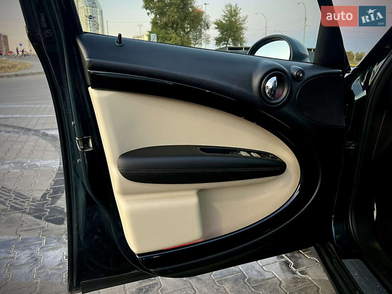 Внедорожник / Кроссовер MINI Countryman 2013 в Киеве фото 23 Внедорожник / Кроссовер MINI Countryman 2013 в Киеве