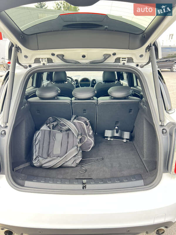 Хэтчбек MINI Countryman 2017 в Львове