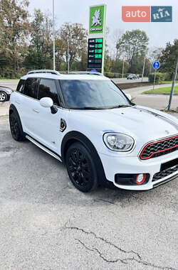 Хэтчбек MINI Countryman 2017 в Львове