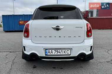 Хэтчбек MINI Countryman 2015 в 