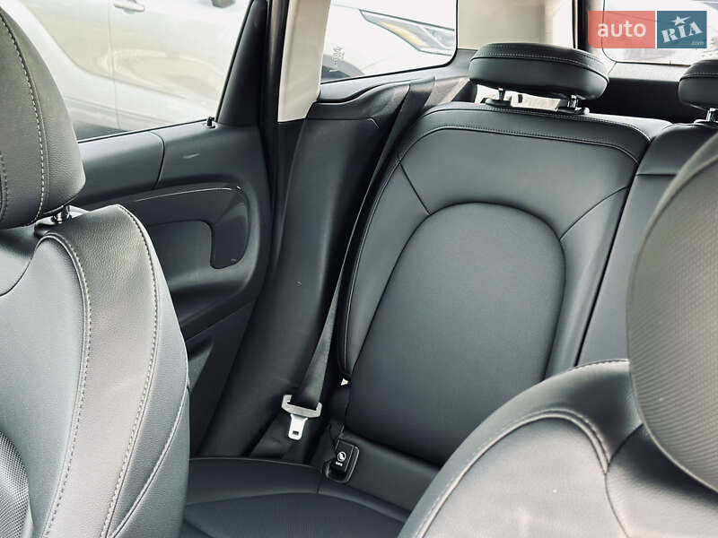 Хэтчбек MINI Countryman 2019 в Кременчуге