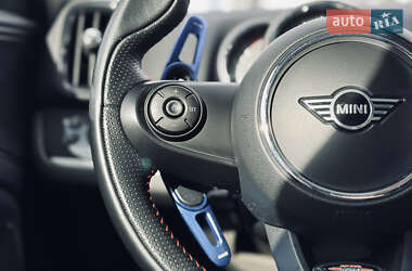 Хэтчбек MINI Countryman 2019 в 