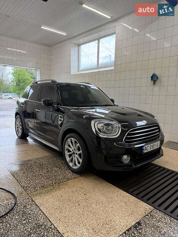 Хэтчбек MINI Countryman 2018 в Кривом Роге