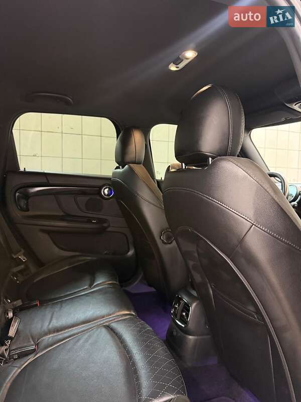 Хэтчбек MINI Countryman 2018 в Кривом Роге