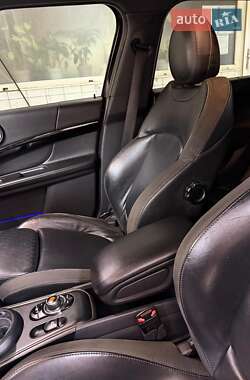Хэтчбек MINI Countryman 2018 в 
