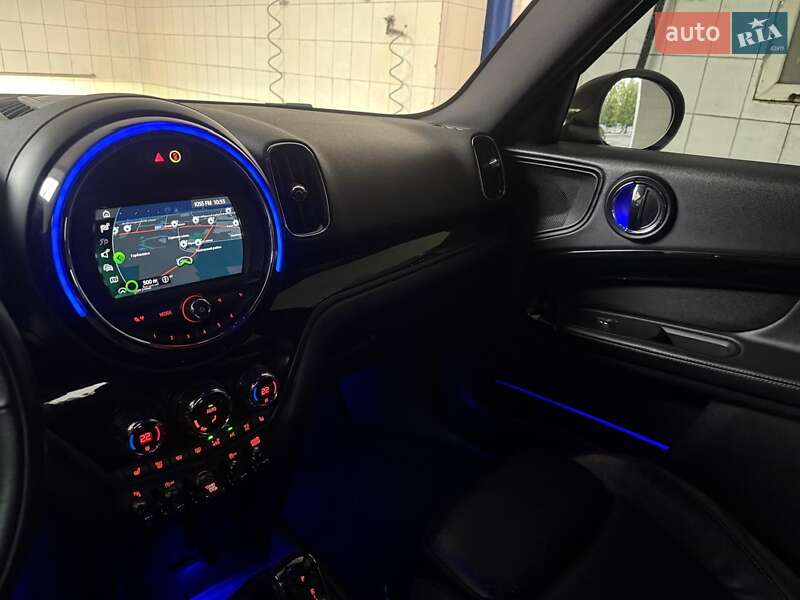 Хэтчбек MINI Countryman 2018 в Кривом Роге