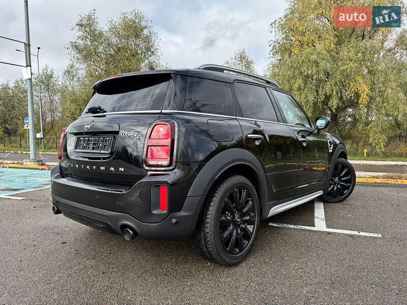 Внедорожник / Кроссовер MINI Countryman 2021 в Киеве