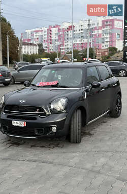 Внедорожник / Кроссовер MINI Countryman 2015 в 