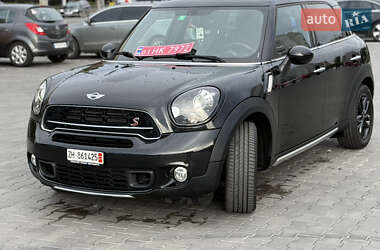Внедорожник / Кроссовер MINI Countryman 2015 в 