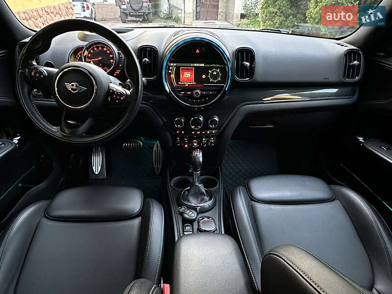 Хэтчбек MINI Countryman 2017 в Черновцах