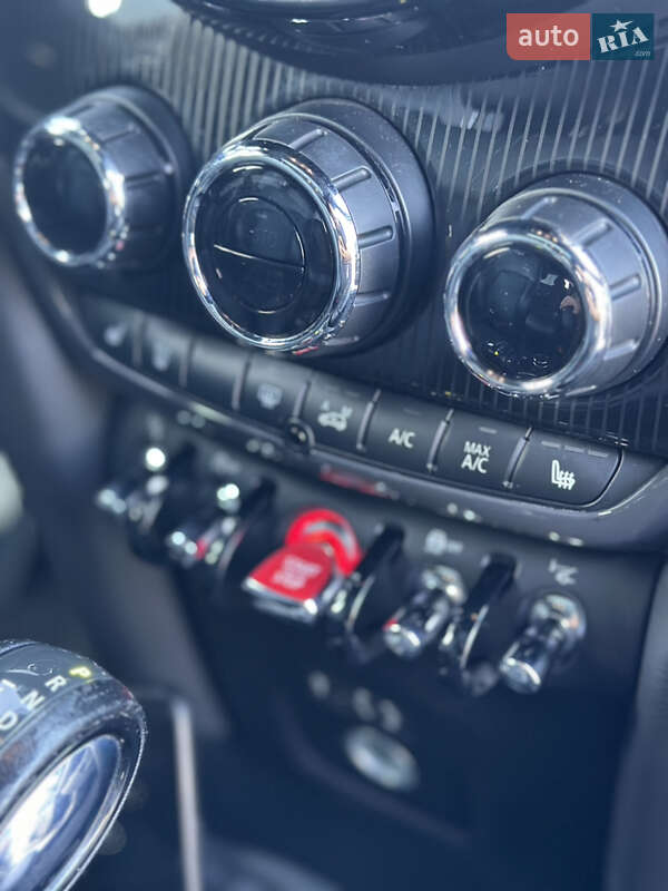Хэтчбек MINI Countryman 2017 в Черновцах