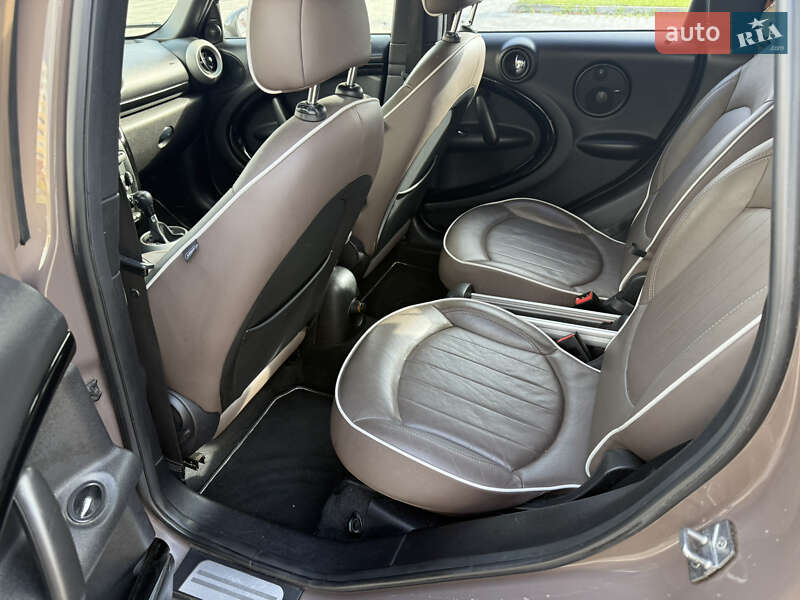 Внедорожник / Кроссовер MINI Countryman 2011 в Буче