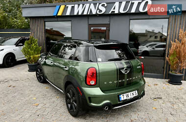 Внедорожник / Кроссовер MINI Countryman 2016 в 