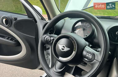 Внедорожник / Кроссовер MINI Countryman 2016 в 