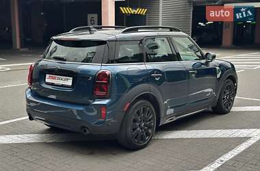 Позашляховик / Кросовер MINI Countryman 2021 в 