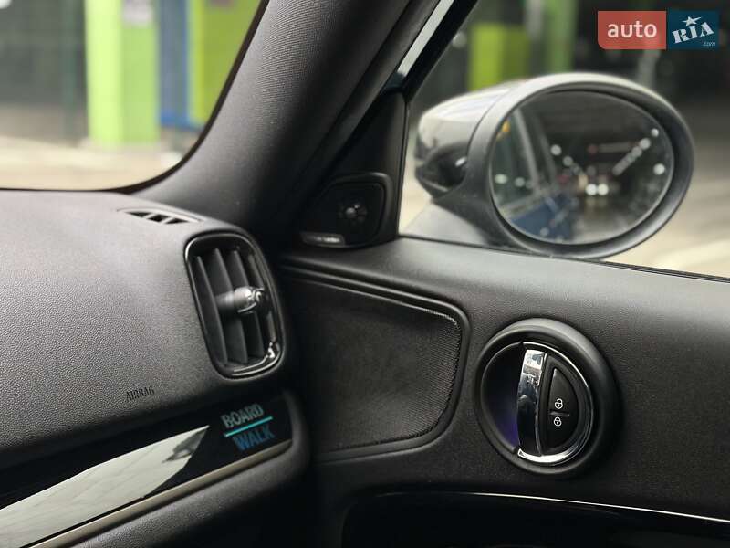 Внедорожник / Кроссовер MINI Countryman 2021 в Киеве