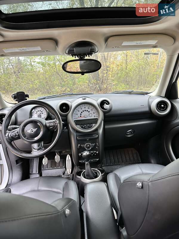Внедорожник / Кроссовер MINI Countryman 2012 в Киеве