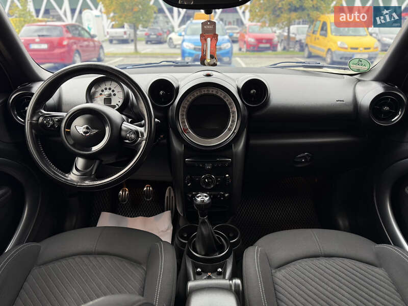 Внедорожник / Кроссовер MINI Countryman 2014 в Хмельницком