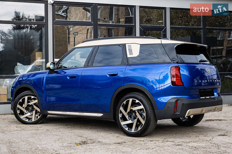 Позашляховик / Кросовер MINI Countryman 2024 в Києві