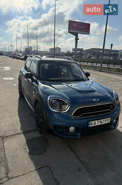 Хетчбек MINI Countryman 2018 в 
