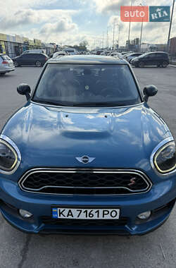 Хэтчбек MINI Countryman 2018 в Киеве