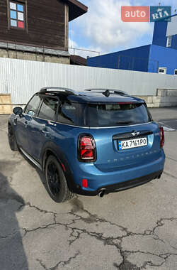 Хетчбек MINI Countryman 2018 в 