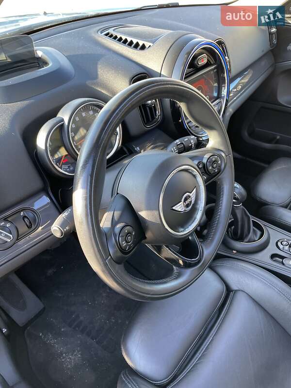 Хэтчбек MINI Countryman 2018 в Львове фото 12 Хэтчбек MINI Countryman 2018 в Львове