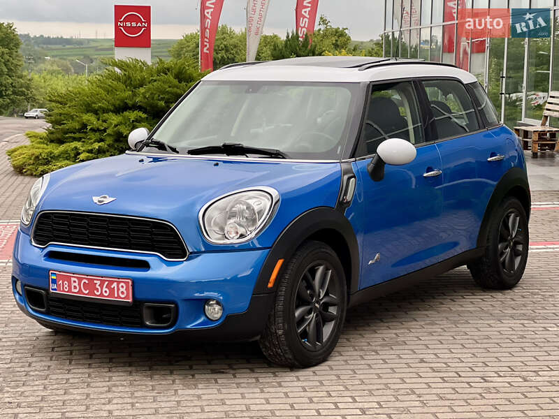 Позашляховик / Кросовер MINI Countryman 2012 в  фото Позашляховик / Кросовер MINI Countryman 2012 в