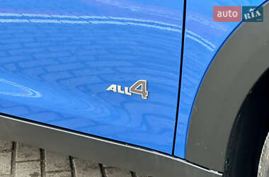 Позашляховик / Кросовер MINI Countryman 2012 в  фото 12 Позашляховик / Кросовер MINI Countryman 2012 в