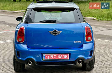 Позашляховик / Кросовер MINI Countryman 2012 в  фото 18 Позашляховик / Кросовер MINI Countryman 2012 в