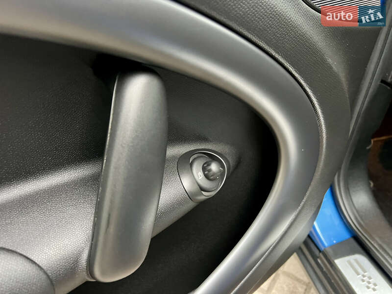 Позашляховик / Кросовер MINI Countryman 2012 в Рівному фото 26 Позашляховик / Кросовер MINI Countryman 2012 в Рівному