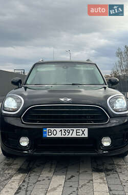 Хэтчбек MINI Countryman 2017 в Львове Хэтчбек MINI Countryman 2017 в Львове