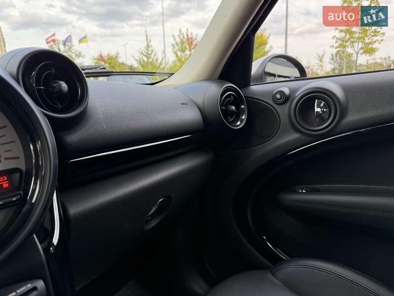 Позашляховик / Кросовер MINI Countryman 2014 в Києві фото 30 Позашляховик / Кросовер MINI Countryman 2014 в Києві