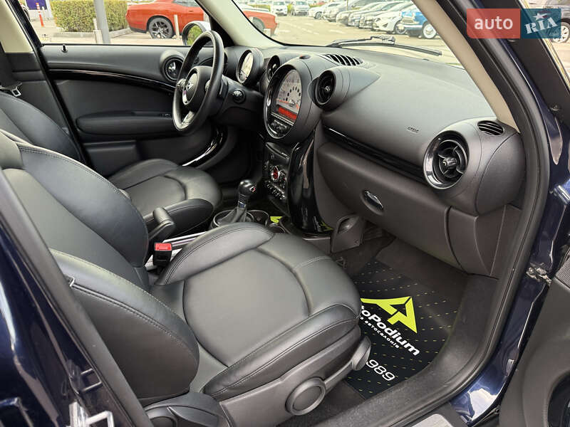 Позашляховик / Кросовер MINI Countryman 2014 в Києві фото 31 Позашляховик / Кросовер MINI Countryman 2014 в Києві