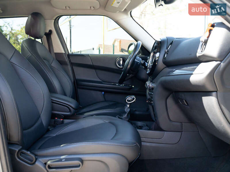Хэтчбек MINI Countryman 2019 в Одессе фото 13 Хэтчбек MINI Countryman 2019 в Одессе