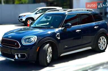 Хэтчбек MINI Countryman 2018 в Киеве