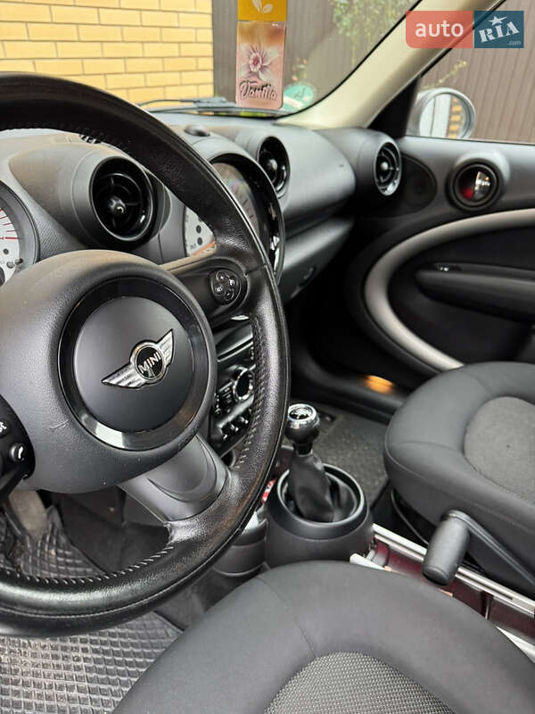 Позашляховик / Кросовер MINI Countryman 2014 в Вінниці фото 24 Позашляховик / Кросовер MINI Countryman 2014 в Вінниці