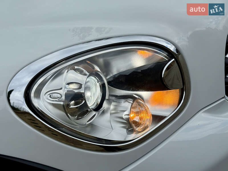 Внедорожник / Кроссовер MINI Countryman 2011 в Черновцах