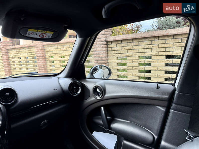 Внедорожник / Кроссовер MINI Countryman 2011 в Черновцах