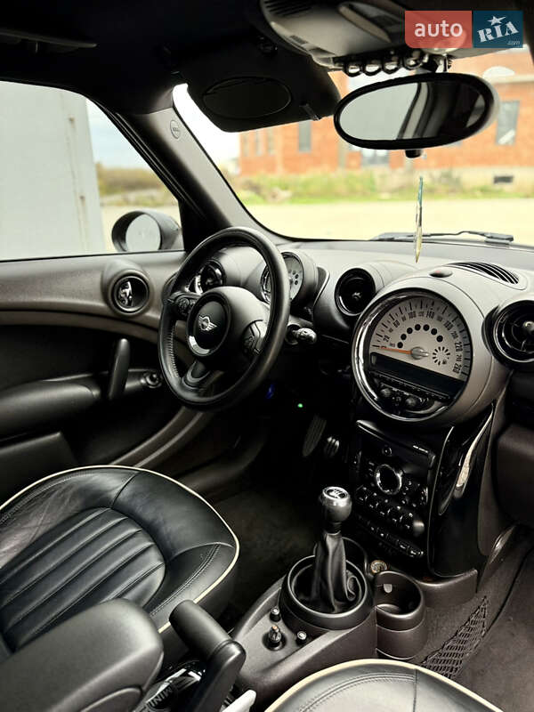 Внедорожник / Кроссовер MINI Countryman 2011 в Черновцах