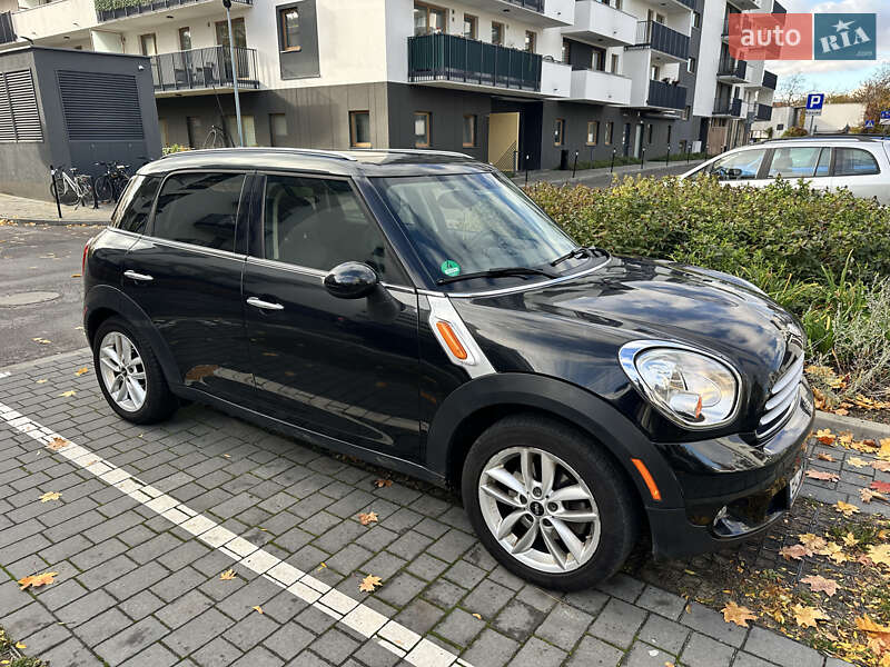 Внедорожник / Кроссовер MINI Countryman 2014 в Киеве