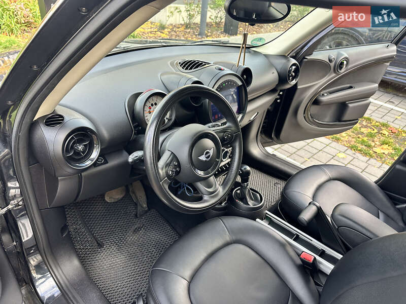 Внедорожник / Кроссовер MINI Countryman 2014 в Киеве