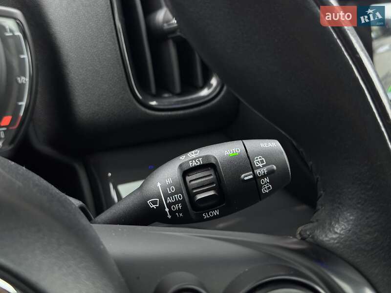 Хэтчбек MINI Countryman 2019 в Киеве